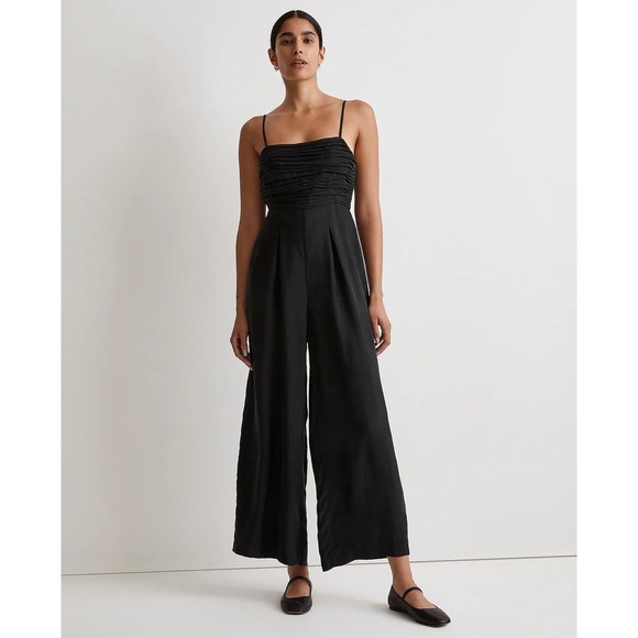 Madewell true Black Madeline Ruched Crop Straight-Leg Jumpsuit  NWT Size 0 - Picture 1 of 8